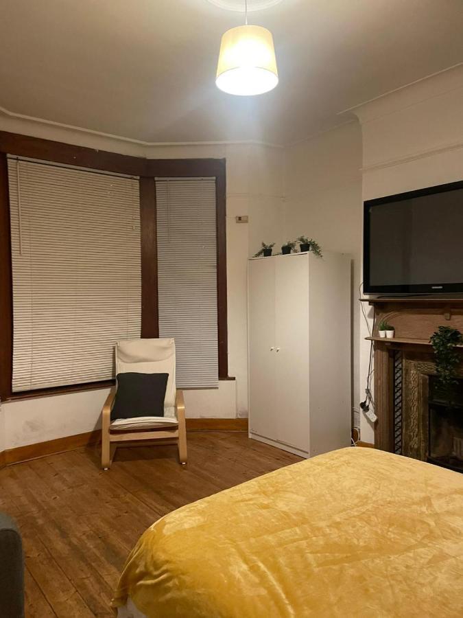Balham, South London Spacious Guest House 1, 6 Rooms Available 외부 사진